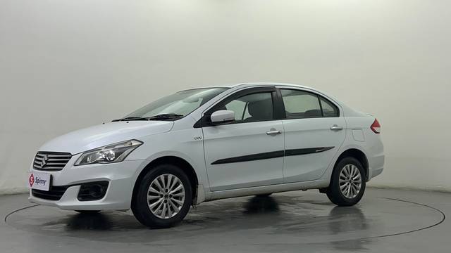 https://images10.gaadi.com/usedcar_image/4283001/original/b65534fcb6de1d92bebaa7d1a82d5863.JPG?imwidth=6400