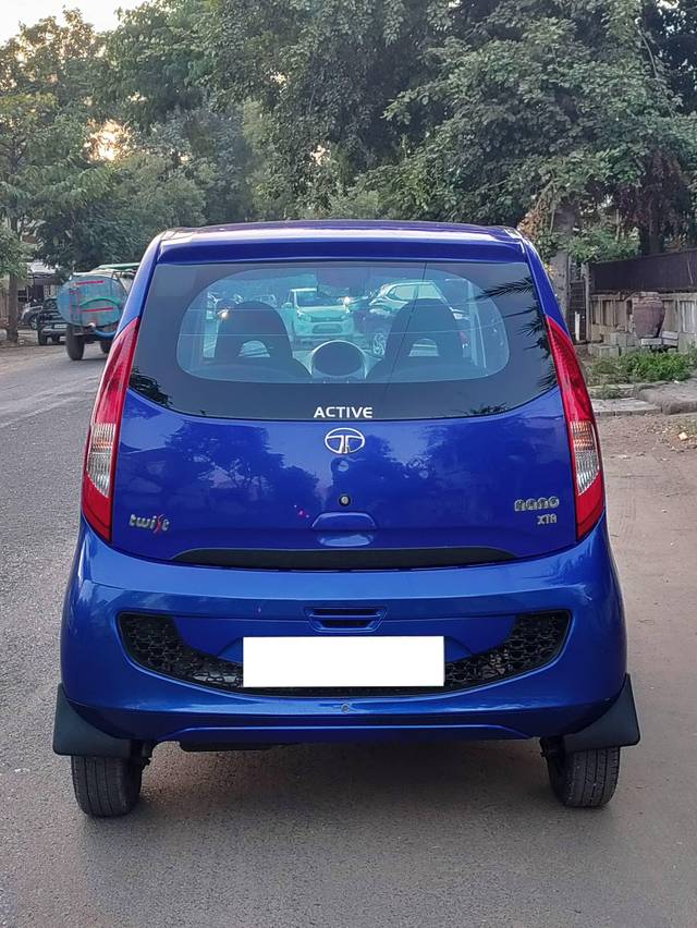 https://images10.gaadi.com/usedcar_image/4283030/original/processed_dbfdc4969e45add536c13abe56a7ca66.jpg?imwidth=6401