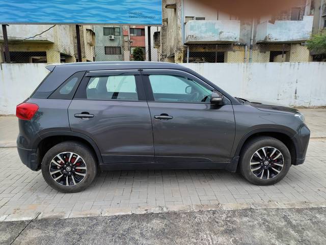 https://images10.gaadi.com/usedcar_image/4283036/original/processed_4c628799db8a91acb8937b70e38d22e4.jpg?imwidth=6401