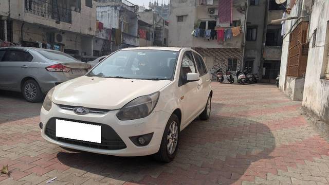 https://images10.gaadi.com/usedcar_image/4283458/original/6de6844d70317efc40966bf5e3037dbc.jpg?imwidth=6400