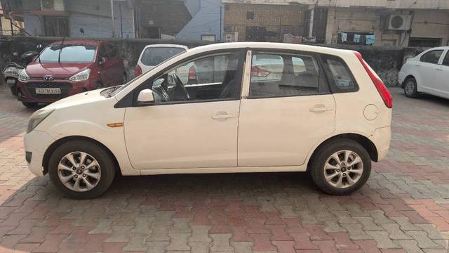 https://images10.gaadi.com/usedcar_image/4283458/original/dab18622545a4d38321daa65f5966ab7.jpg?imwidth=6402