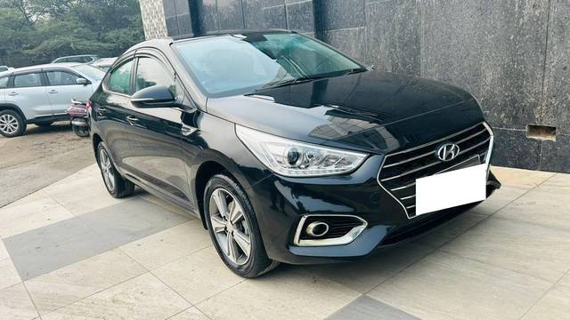 https://images10.gaadi.com/usedcar_image/4283464/original/processed_fce6cf66cff3eb63b5acbc74705bf3f3.jpg?imwidth=6400