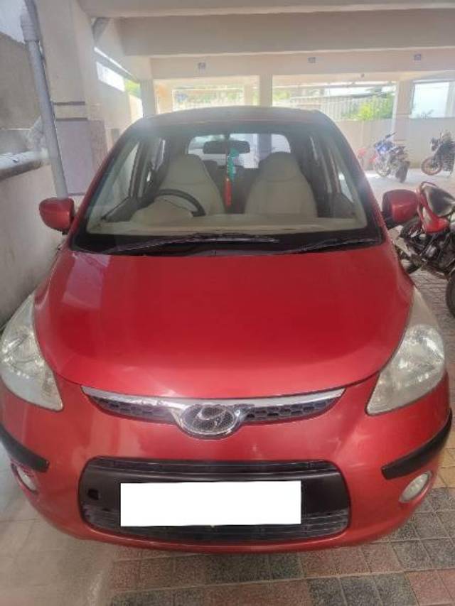 https://images10.gaadi.com/usedcar_image/4283504/original/processed_dfd1db30-89c2-4e5d-af0b-db67b08cf740.jpg?imwidth=6400