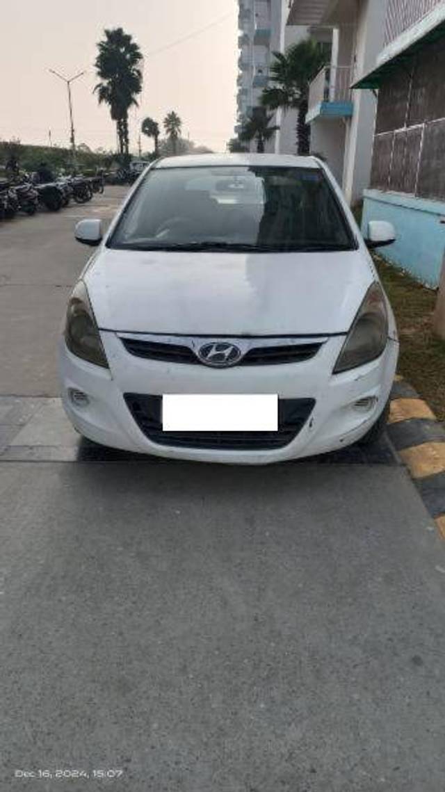 https://images10.gaadi.com/usedcar_image/4283548/original/951ed1fe5981e0941f9d31d7af687815.jpeg?imwidth=6400