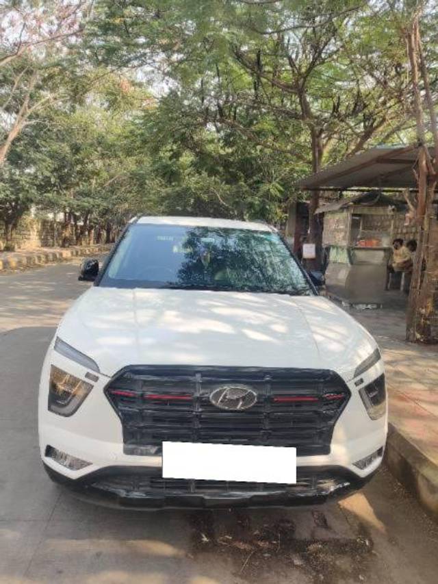 https://images10.gaadi.com/usedcar_image/4283584/original/processed_03696b96-6b3f-42ff-bc65-72691485a477.jpg?imwidth=6400