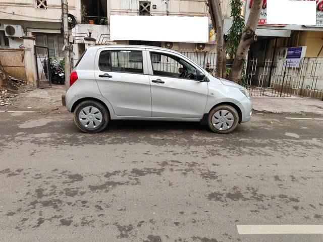 https://images10.gaadi.com/usedcar_image/4283590/original/processed_2b2166f50801062129716312c25befad.jpg?imwidth=6401