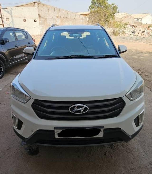 https://images10.gaadi.com/usedcar_image/4283715/original/processed_cdba8874-db8f-41b9-bf09-b3b39d102b9b.jpg?imwidth=6402