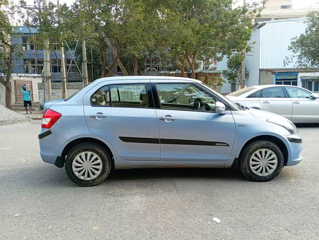 https://images10.gaadi.com/usedcar_image/4283936/original/processed_fc72b309fd339555b232bd9f39500748.jpg?imwidth=6401