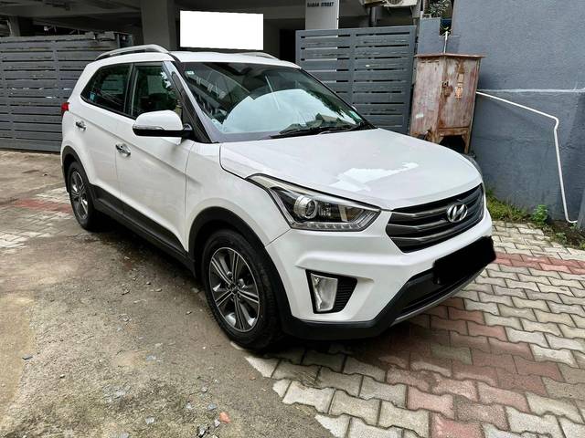 https://images10.gaadi.com/usedcar_image/4284121/original/processed_53c8b8bf05f7cb3ea4ad5643fcbacc3d.jpg?imwidth=6400