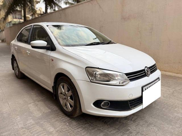 https://images10.gaadi.com/usedcar_image/4284200/original/processed_2ceb04a8c850499528a88a66fb604318.jpg?imwidth=6400