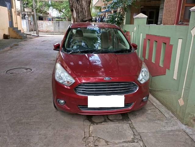 https://images10.gaadi.com/usedcar_image/4284388/original/processed_3d094af7-6c23-4291-8b48-db425176ece6.jpg?imwidth=6400