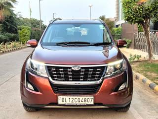 Mahindra XUV500 Mahindra XUV500 R W10 FWD