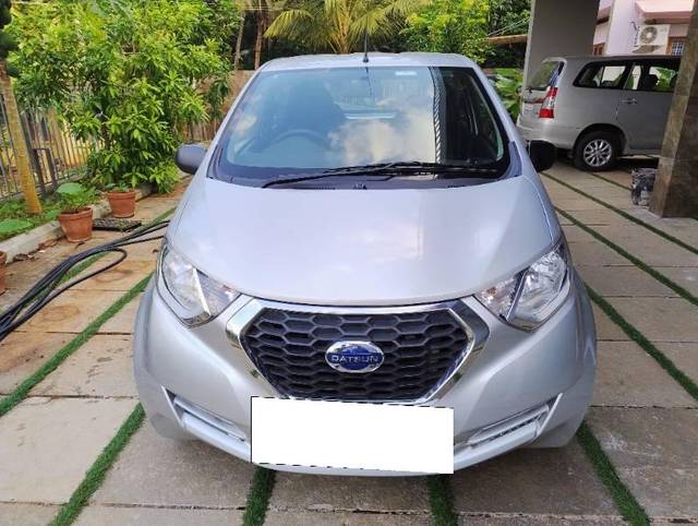 https://images10.gaadi.com/usedcar_image/4284592/original/processed_96d6eaf7-1044-4c01-93b8-57e71ddc80d5.jpg?imwidth=6400