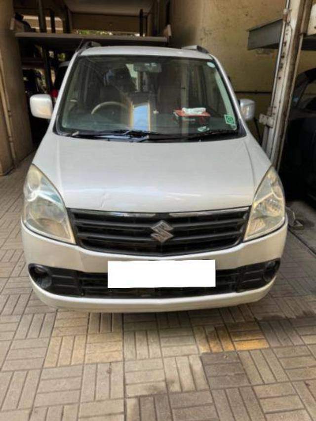 https://images10.gaadi.com/usedcar_image/4284637/original/cca3573ddcf82c611e1d78c90131b199.jpeg?imwidth=6402