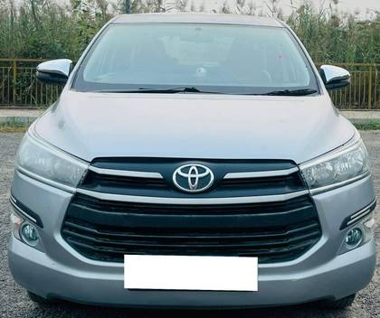 Toyota Innova Crysta 2.4 G MT 8S BSIV Toyota Innova Crysta 2.4 G MT 8S BSIV