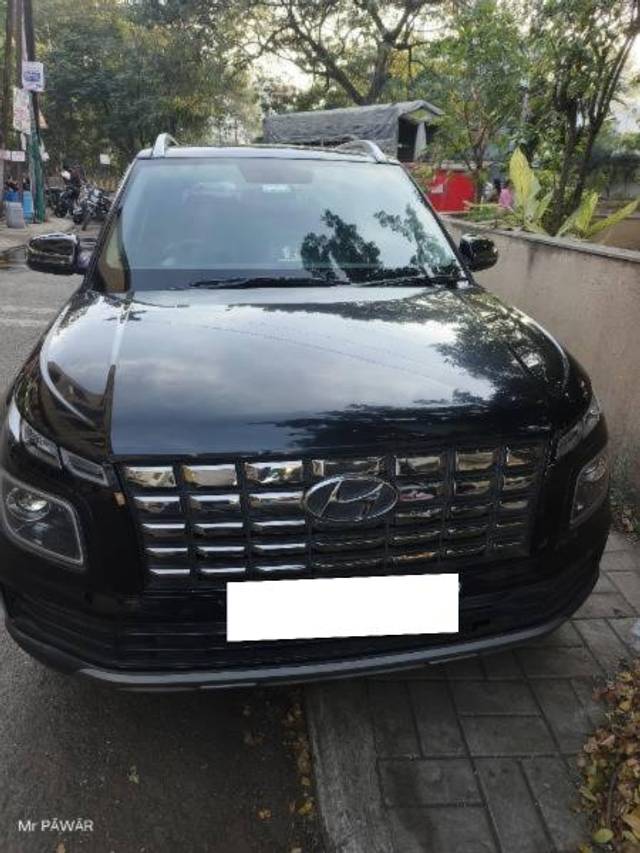 https://images10.gaadi.com/usedcar_image/4284710/original/processed_644ce115-848c-41d4-82d8-69f0476b9ce2.jpg?imwidth=6400