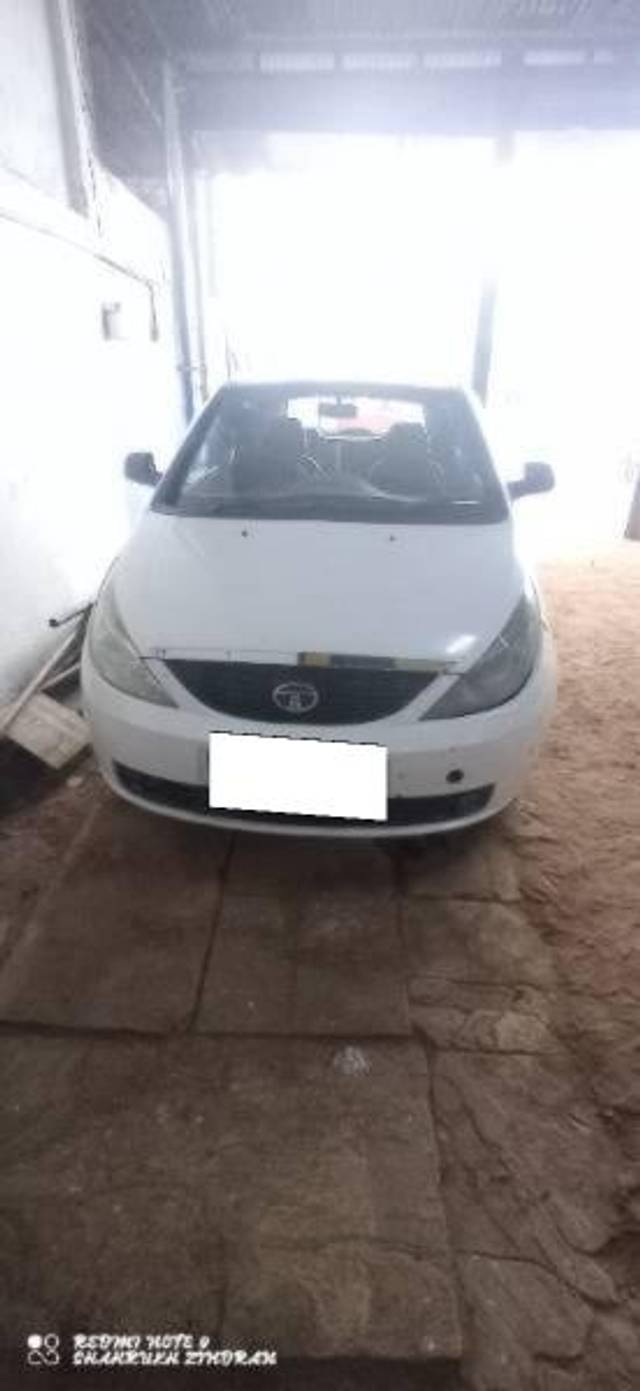 https://images10.gaadi.com/usedcar_image/4284772/original/processed_bf4bd8a1-c97e-42fe-a032-11399925c9cd.jpg?imwidth=6402