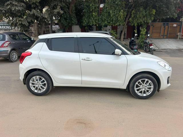 https://images10.gaadi.com/usedcar_image/4284807/original/processed_acd506d5f7d755897d9bf40c5b93a98a.jpg?imwidth=6401