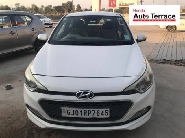 https://images10.gaadi.com/usedcar_image/4284910/original/169cbf5ab4cd4681b6d794991f79e248.jpeg?imwidth=6400