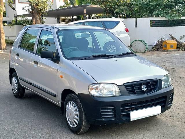 https://images10.gaadi.com/usedcar_image/4284915/original/processed_a8665e72cb0771e86a435deb1a30ab71.jpg?imwidth=6400