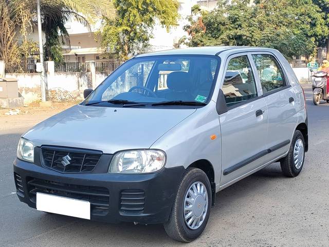 https://images10.gaadi.com/usedcar_image/4284915/original/processed_c60299643f993c2f2f620a59bce64afa.jpg?imwidth=6402