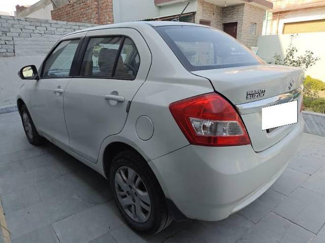 https://images10.gaadi.com/usedcar_image/4284930/original/processed_b3d859d6-e348-4f6a-ae52-1ce018c90af3.jpg?imwidth=6402