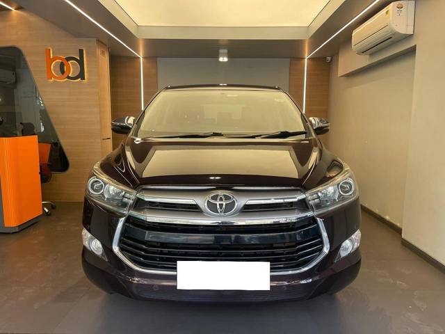 https://images10.gaadi.com/usedcar_image/4284996/original/processed_35cc69e6eb3a682fc10faab2118dcdb0.jpeg?imwidth=6400