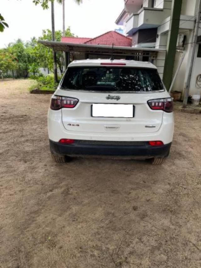 https://images10.gaadi.com/usedcar_image/4285160/original/processed_7c97f5c1-e7dc-470b-96dd-f56f08758b84.jpg?imwidth=6401