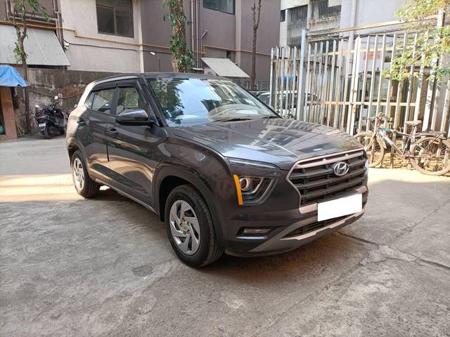 https://images10.gaadi.com/usedcar_image/4285196/original/processed_0427f7ac84d5b092fde91c2e8303f223.jpg?imwidth=6400