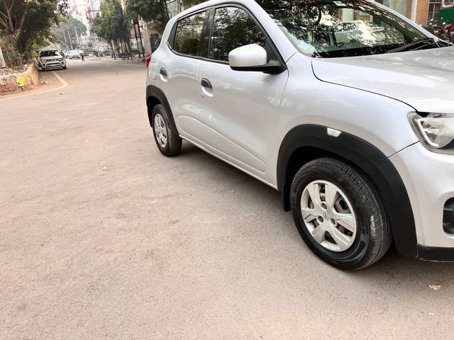 https://images10.gaadi.com/usedcar_image/4285331/original/0364d2e69f536342b195d6c6716a8173.jpg?imwidth=6400