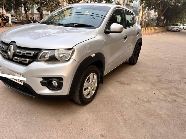 https://images10.gaadi.com/usedcar_image/4285331/original/processed_5a7df630a7ee791f57cd540674796d78.jpg?imwidth=6402