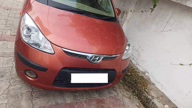 https://images10.gaadi.com/usedcar_image/4285348/original/processed_024ced4d7f92270f0ab846f6cca141ac.jpg?imwidth=6401