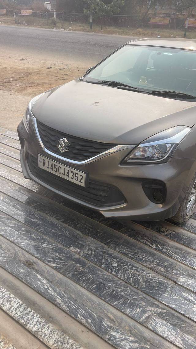 https://images10.gaadi.com/usedcar_image/4285382/original/4468e1555f7f1ebdf480e9da2f57e4f7.jpg?imwidth=6402