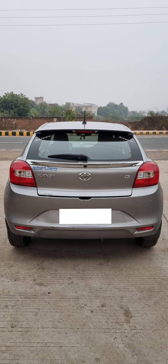 https://images10.gaadi.com/usedcar_image/4285439/original/processed_0270f718f5e8042997da0b137c4656c5.jpg?imwidth=6402