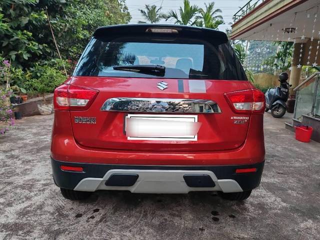 https://images10.gaadi.com/usedcar_image/4285476/original/processed_63dd830c-0a15-4acb-9b0b-c00d4ce2bc19.jpg?imwidth=6402