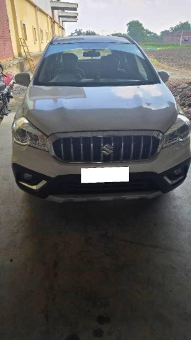 https://images10.gaadi.com/usedcar_image/4285529/original/processed_1654b64e-f86a-4f14-b12c-ca59169874ce.jpg?imwidth=6400