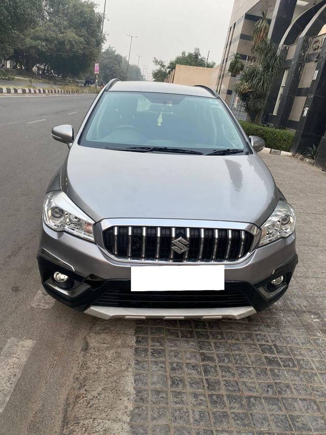 https://images10.gaadi.com/usedcar_image/4285530/original/processed_340e90859aacf5c7bbc5262c2b9cac57.jpg?imwidth=6402