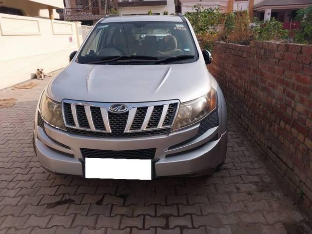 https://images10.gaadi.com/usedcar_image/4285546/original/processed_3e461dcf-62bc-4b7a-b861-d41404175938.jpg?imwidth=6400