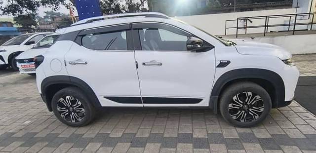 https://images10.gaadi.com/usedcar_image/4285588/original/processed_d29541cc-2a03-493e-a74b-69967049d790.jpeg?imwidth=6401