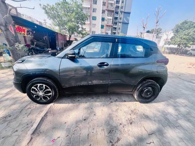 https://images10.gaadi.com/usedcar_image/4285761/original/processed_b9a7c73e-3549-4f85-92b1-af747f0e6888.jpg?imwidth=6401