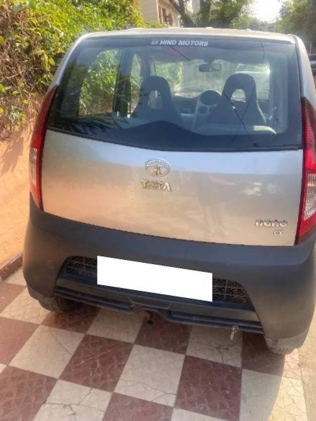 https://images10.gaadi.com/usedcar_image/4286092/original/processed_054bbd89-5b18-4fcf-88dc-788a1b28b61d.jpg?imwidth=6402