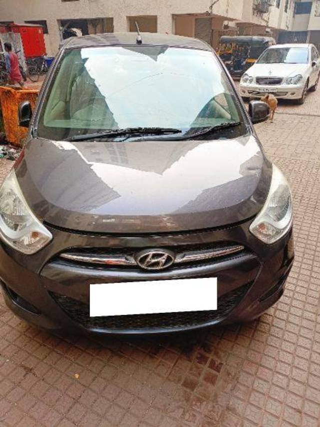 https://images10.gaadi.com/usedcar_image/4286101/original/6d98f75d7f83e7bf141846496b2f21cc.jpg?imwidth=6400