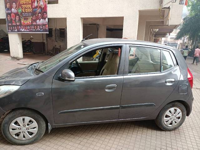 https://images10.gaadi.com/usedcar_image/4286101/original/967ca7e5588ddd1b3b567d8f7e09785d.jpg?imwidth=6401