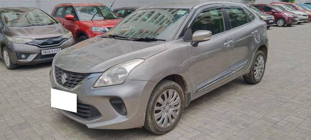 https://images10.gaadi.com/usedcar_image/4286154/original/processed_77f5d51af1f6a0c3068040e08066e561.jpg?imwidth=6402