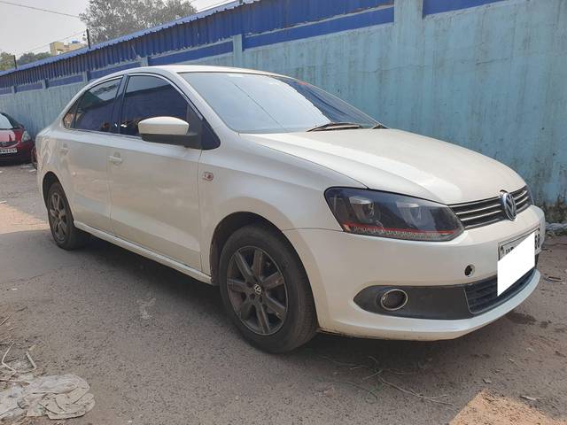 https://images10.gaadi.com/usedcar_image/4286418/original/processed_4ebf00edb580654abfc7e81b39589722.jpg?imwidth=6400