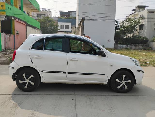 https://images10.gaadi.com/usedcar_image/4286430/original/3464f4ec505996f2909c50badf8e818b.jpg?imwidth=6401