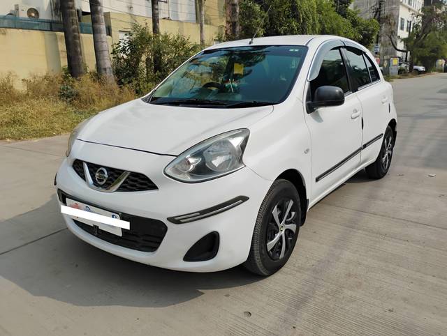 https://images10.gaadi.com/usedcar_image/4286430/original/processed_1fe3dfdc9c8c5998e9368761dba1ea98.jpg?imwidth=6400