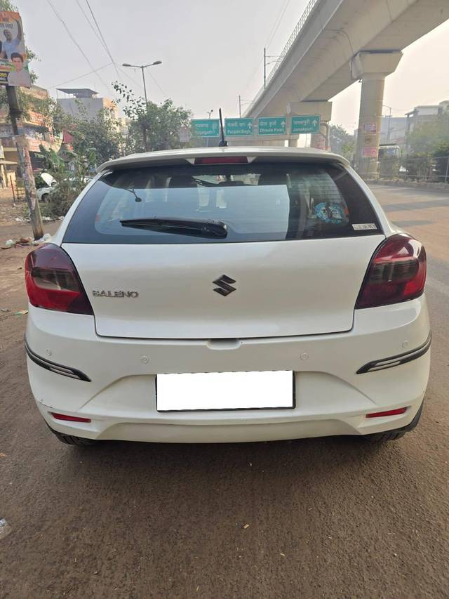 https://images10.gaadi.com/usedcar_image/4286466/original/processed_99395bc80d00c44923f7ec1414973248.jpg?imwidth=6402