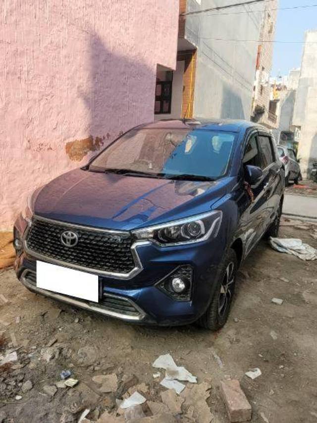 https://images10.gaadi.com/usedcar_image/4286538/original/71dda38252178525c71d7b013907b905.jpg?imwidth=6402