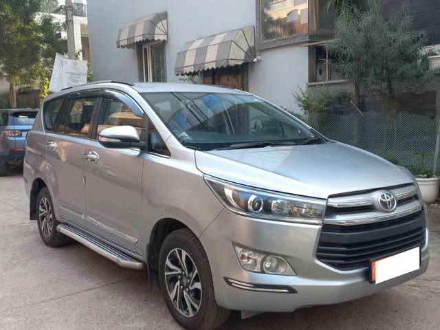 https://images10.gaadi.com/usedcar_image/4286547/original/processed_bdc272447d340405417332a39e53827f.jpg?imwidth=6400